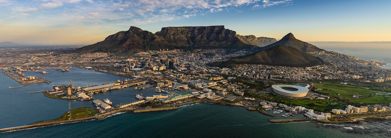 Sudáfrica registrará un modesto repunte del PIB en 2021 con riesgos a la baja